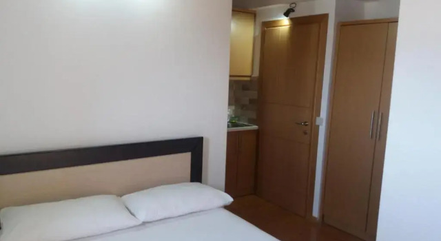 Студия с балконом и с красивым видом из окна Ksamil Apartments