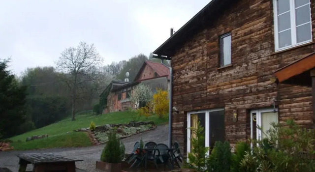 Коттедж Gîte  Les Mélèzes