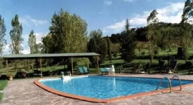 Le Tre Api Country Resort, Забронировать Отель Отели Кьянти 3 звезды, 3*