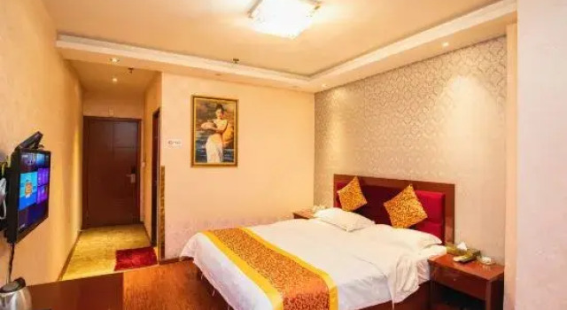 Люкс Luxury Chongqing Vikeduo Business Hotel (Banan Huaxi University of Technology)