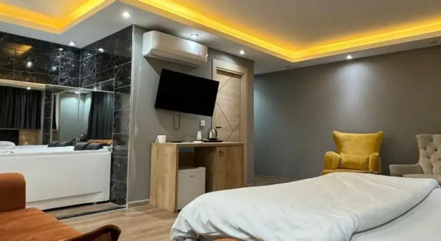 Asem Palace, Varaa Hotelli Hotellit Marmara-alue pysäköinnillä, Pysäköinti