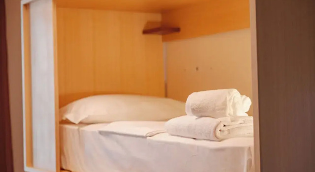 Кровать в общем номере Tomato Urban Retreat - Ostello della gioventù
