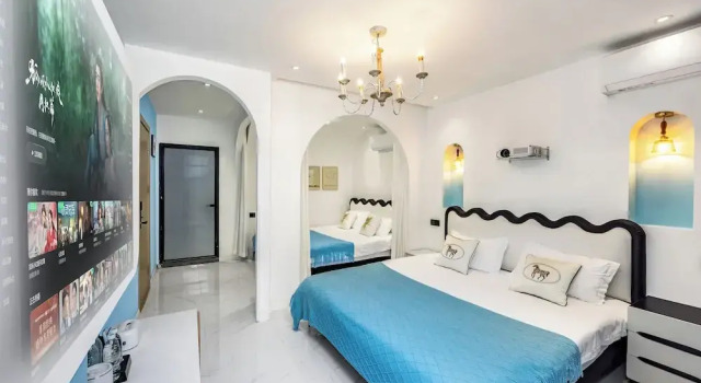 Четырёхместный номер Comfort Shanghai Yinxubai Designer Homestay