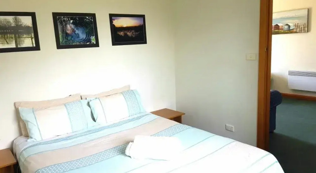 Carmens Inn Holiday Units, Buchen Sie Hotel Scamander Tasmanien, in der Nähe von Scamander Beach