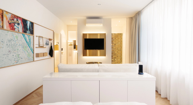 Hotel Schani Salon