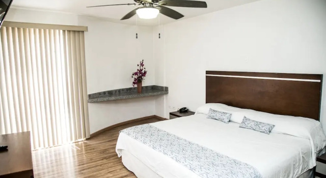 Одноместный люкс Deluxe Suites DIOH
