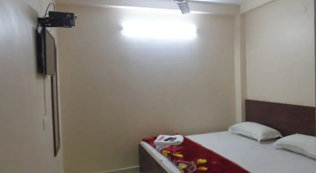 Номер Classic Delhi Inn