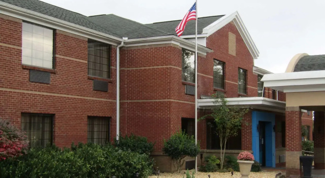 Days Inn by Wyndham Cedartown, Boek Hotel Hotels in Georgia met parkeren, Parkeren