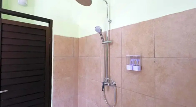 Семейный люкс OYO 1605 Puput Resort Batulayar Senggigi