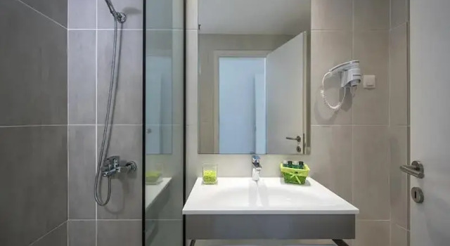 Двухместный номер Superior с балконом и с видом на море Alexander House Hotel