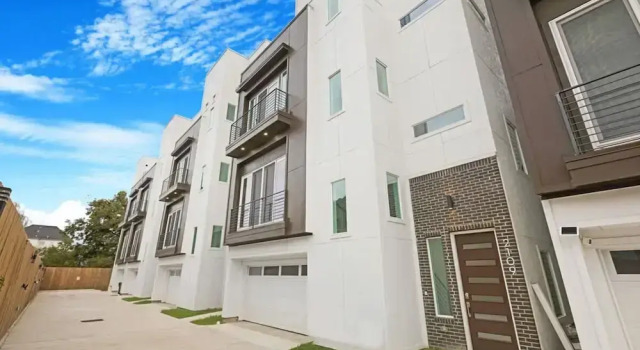 Spacious Houston 3bed3 Bath Family Townhome, Забронировать Апартаменты/квартира Апартаменты Хьюстона, рядом с Shape Community Center, Апартаменты/квартира