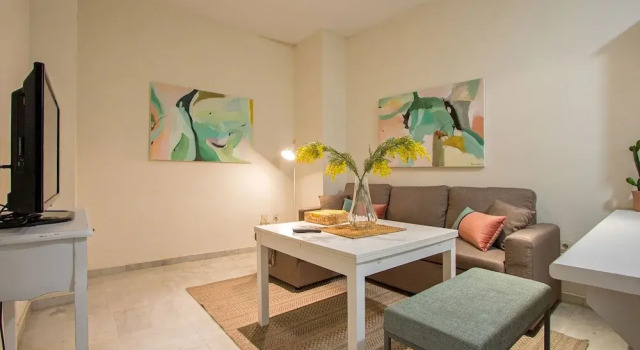 Apartamento San Vicente Central, Забронировать Апартаменты/квартира Отели Севильи с парковкой, рядом с Музей Pabellon de la Navegacion, Парковка