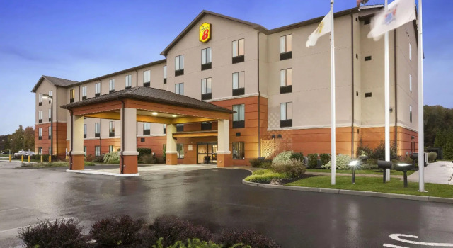Super 8 by Wyndham Pennsville/Wilmington, Забронировать Отель Уилмингтон Делавэр