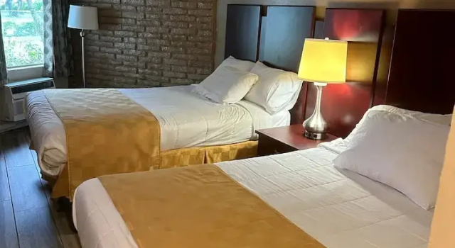 Двухместный номер Standard A-1 Budget Motel