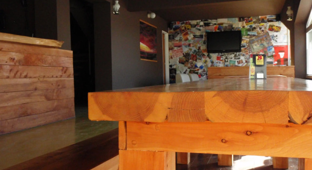 Moving Hostel Travel Bar, Забронировать Хостел Отели Рио-Негро с парковкой, Парковка