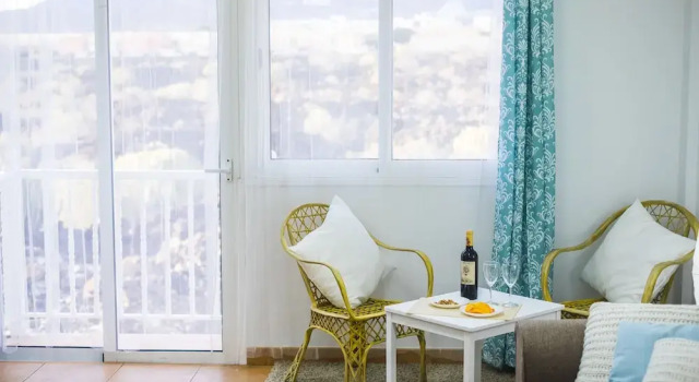 Italian Style 2 Bedrooms Apartment