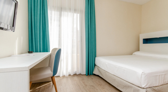 Отель Castilla Alicante