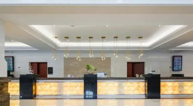 GuiYang NanTian Hotel, Varaa Hotelli Guiyang Guizhou