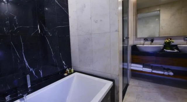 Двухместный номер Deluxe The Avenue Hotel
