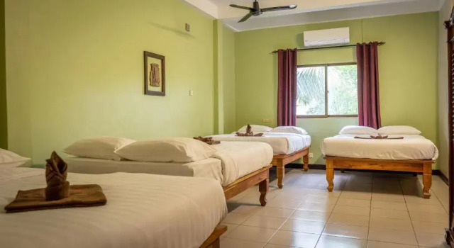 Четырёхместный номер Standard DEN HOTEL TOTONOU SIEM REAP