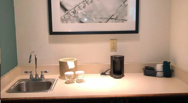 Двухместная студия SpringHill Suites West Mifflin