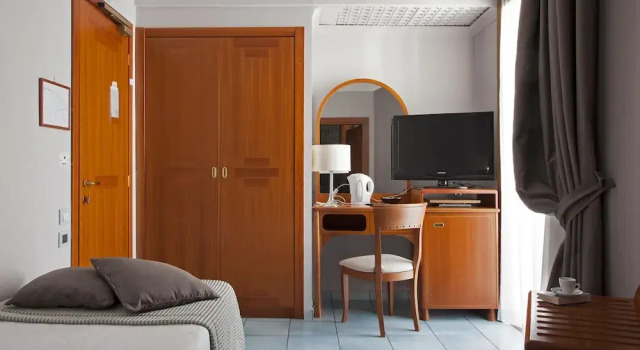 Одноместный номер Classic с балконом Hotel Villa Luisa
