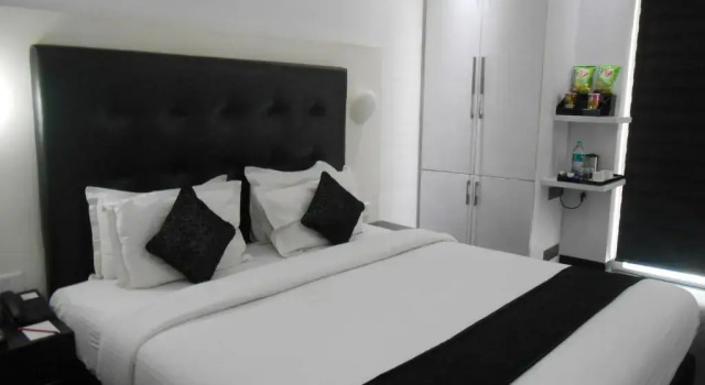 Sapphire Suites
