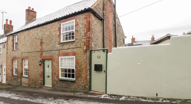 Granary Cottage, Book Vacation Home Warminster Wiltshire