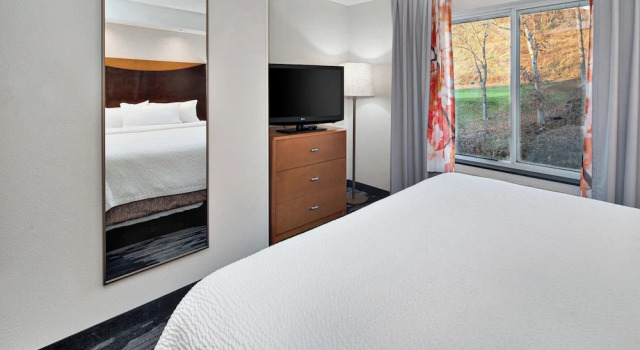 Люкс Fairfield Inn & Suites by Marriott Marietta