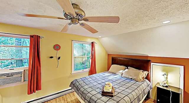 Mountain By Chimney Rock State Park & Lake 4 Bedroom Home, Забронировать Дом для отпуска Виллы Чимни-Рок, Вилла