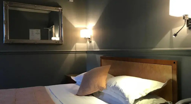 Двухместный номер Deluxe Eurobar & Hotel