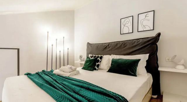 Centro Vicolo Fiori - Modern Split-level Apartment
