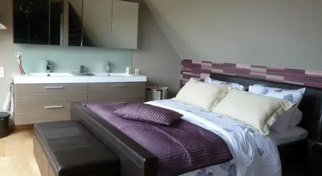 Bed  Breakfast Over DEede