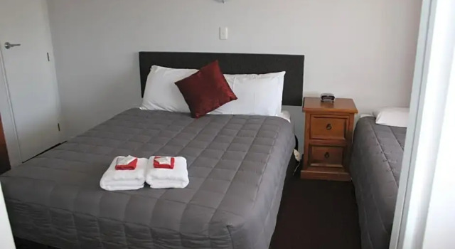 Студия Burgundy Rose Motel