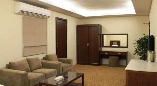 Tapa Suite Al Khobar, Забронировать Отель Отели и гостиницы Al Aqrabeyah , Отель