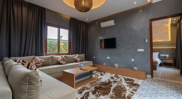 Люкс Yanis Guest House