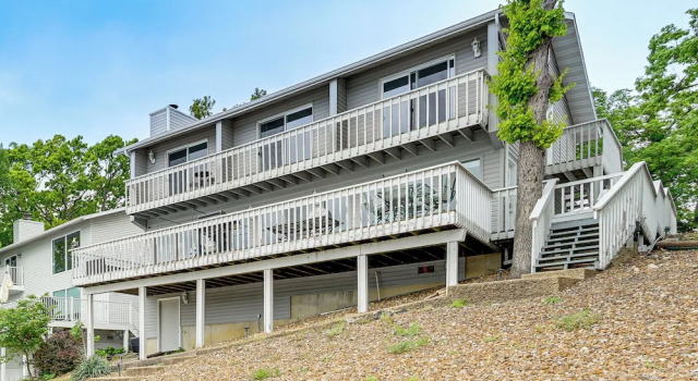 Dock & Slip, Walk to H Toads! Lake Ozark Retreat