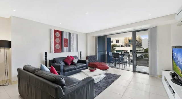 Coast Luxury Apartment 21, Забронировать Апартаменты/квартира Отели Зе-Энтранса с бассейном, рядом с Площадка для кормления пеликанов, Бассейн