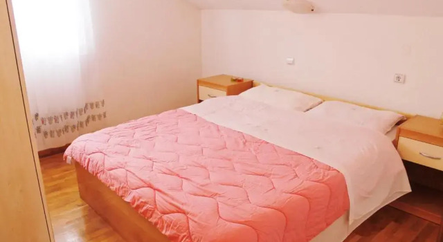 Apartments Sirena Korčula, Prenota Appartamento Žrnovo 