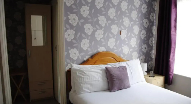 Одноместный номер Standard Taunton House