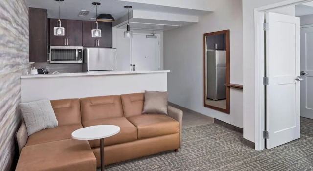Семейный люкс c 1 комнатой Residence Inn by Marriott Greenville Downtown