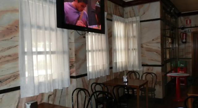 Hostal San Poul, Забронировать Хостел Отели Консуэгра с парковкой, Парковка