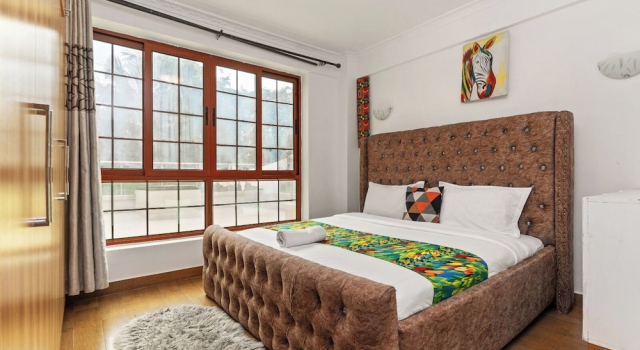 Luxury 4BR Kilimani - Rooftop Pool & Gym