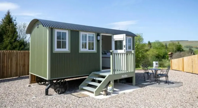 Номер Standard 1B Deluxe Cabin - Free Parking, King-size Bed