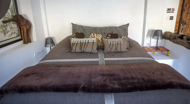 Двухместный номер Luxury с балконом и с видом на горы Munga Guesthouse