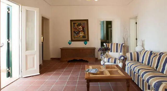 Villa De Donatis, Book Villa Villaer i Castrignano del Capo, Villa