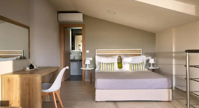 Апартаменты Grapevines Hotel