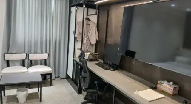 Трёхместный номер Standard Busan Park Hotel
