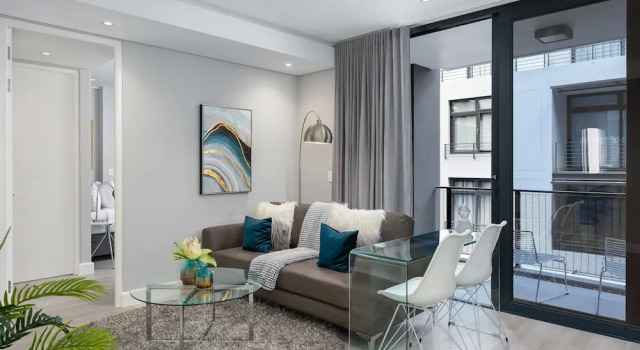 Апартаменты Comfort с балконом 35 On Main 202