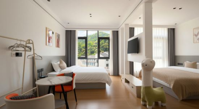Люкс Haoyun Homestay (Sanqingshan Gangshou Cableway)